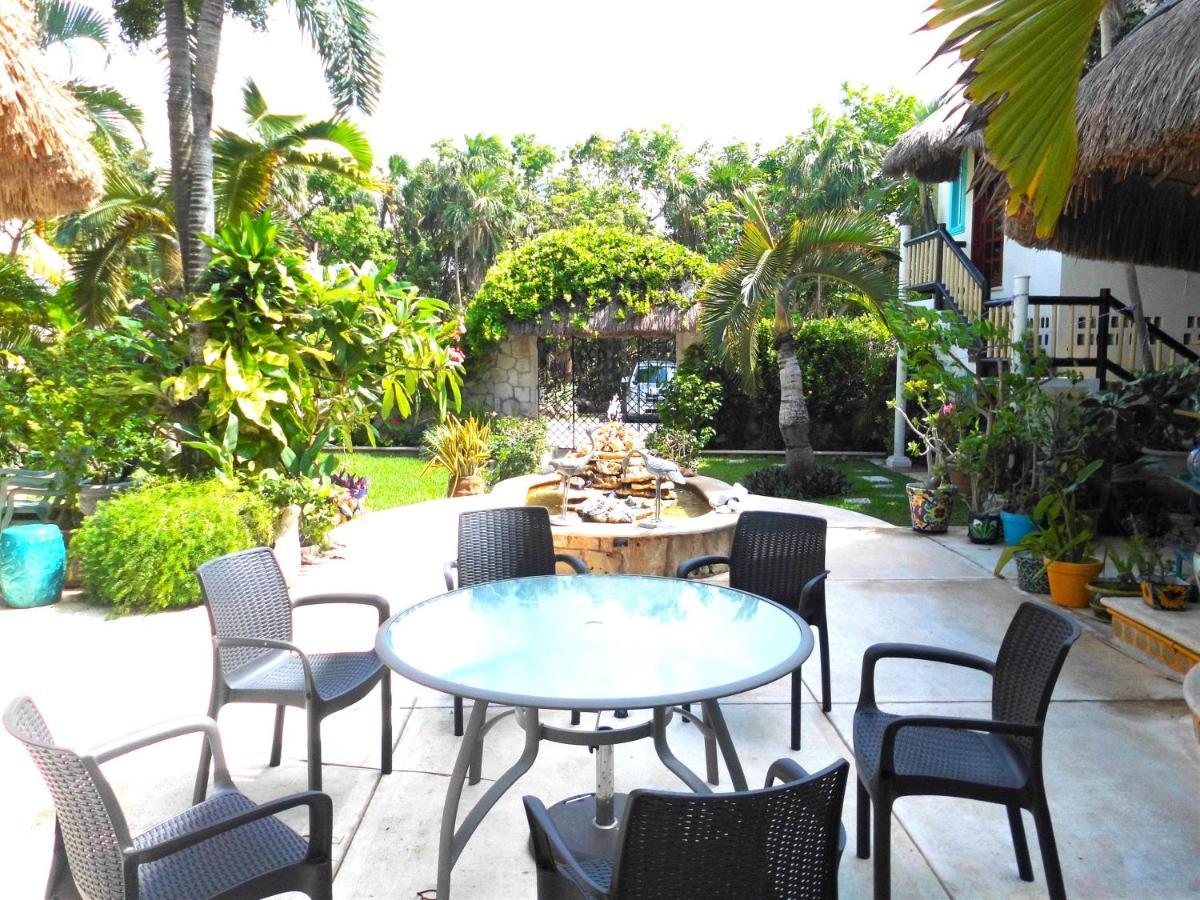 Casa Gatos Aparthotel Akumal Buitenkant foto