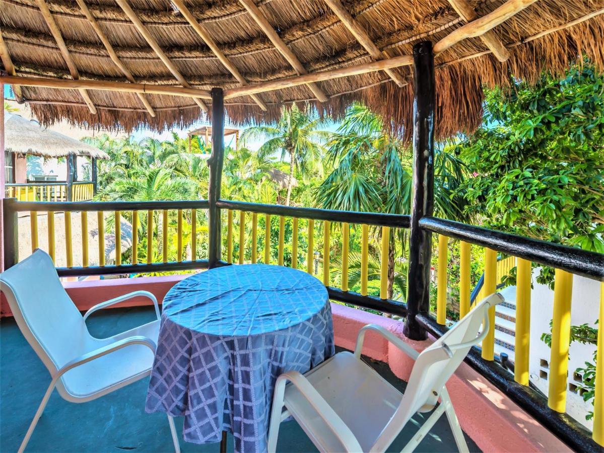 Casa Gatos Aparthotel Akumal Buitenkant foto