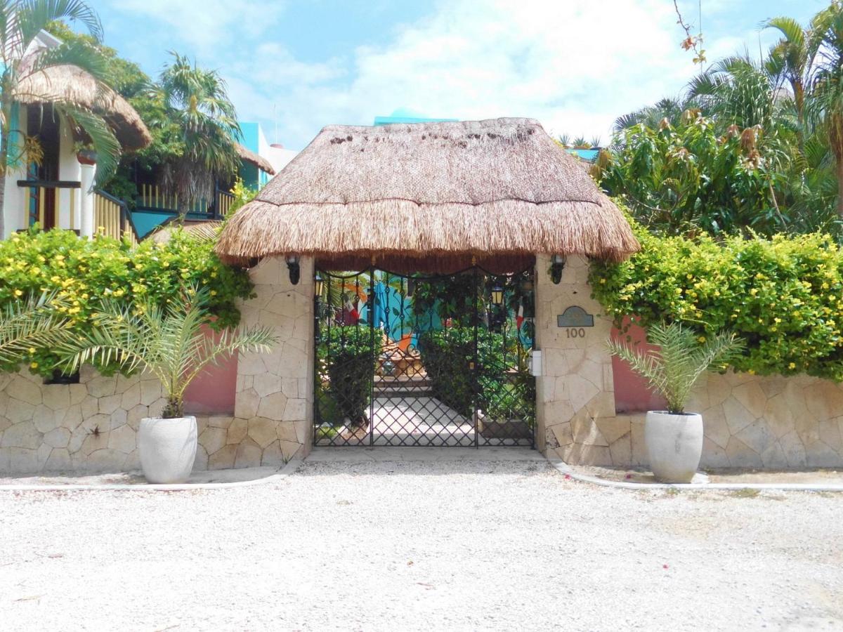 Casa Gatos Aparthotel Akumal Buitenkant foto